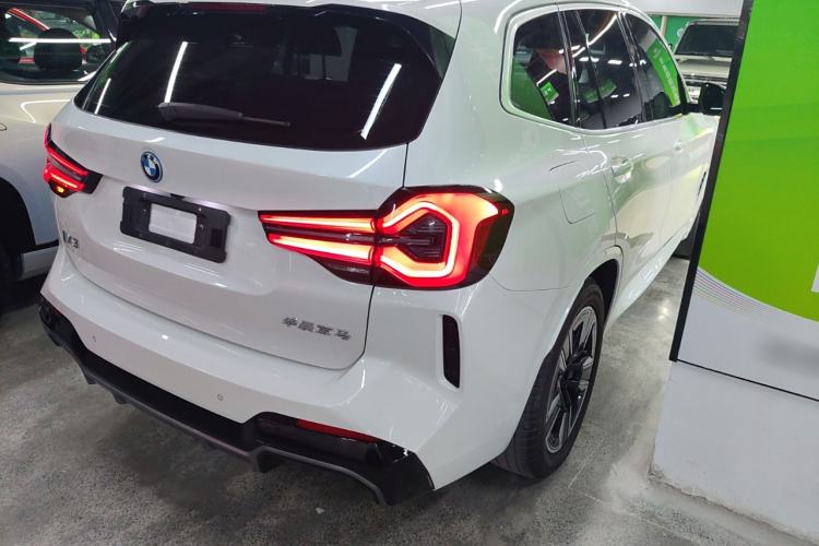 Used BMW iX3 2022 Updated Leading Version
