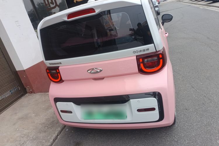 Used Chery QQ Ice Cream 2022 170km Sundae Phosphate Lithium-Ion

