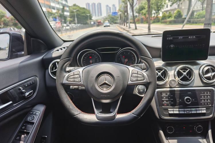 Used Mercedes-Benz CLA 2018 CLA 220 4MATIC
