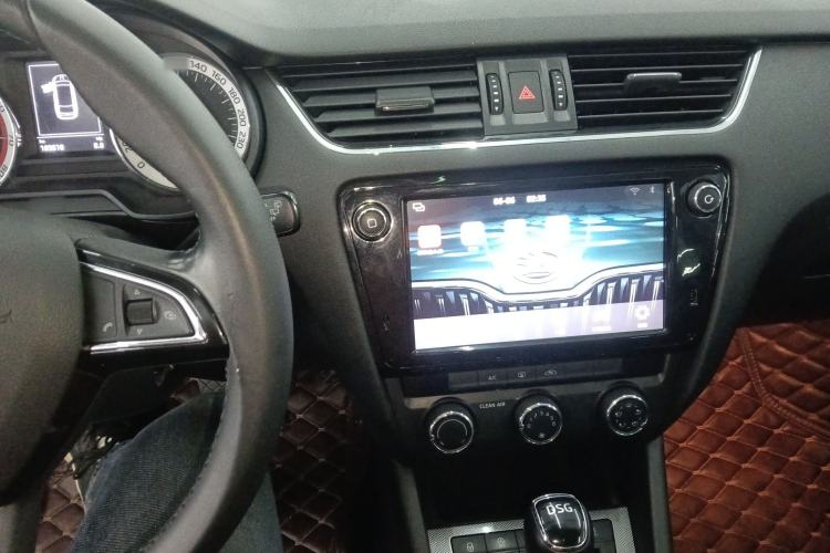 Used Skoda Octavia 2018 Station Wagon TSI230 DSG Luxury Edition