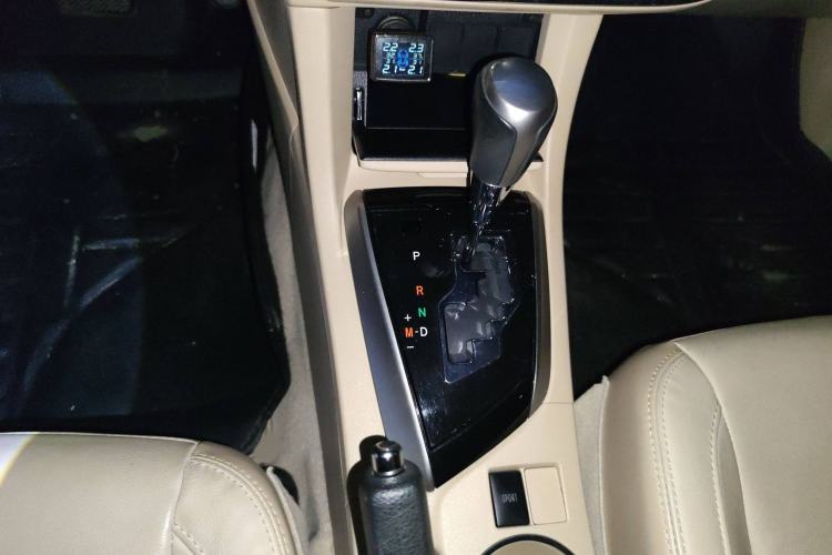 Used Toyota Corolla 2014 1.6L CVT GL-i Leather Edition
