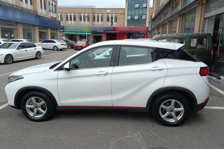 Used Dongfeng Fengon 500 2022 1.5L CVT Enjoyment Version
