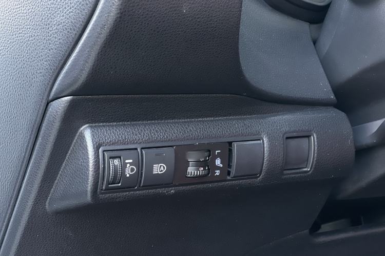 Used Toyota Levin 2019 185T CVT Luxury Edition China VI Standard
