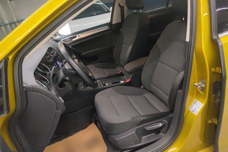 Used Volkswagen Golf 2018 1.6L Automatic Comfort Model
