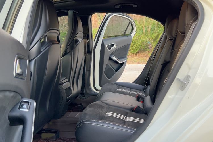 Used Mercedes-Benz A-Class (Import) 2017 A 200 Polar Limited Edition
