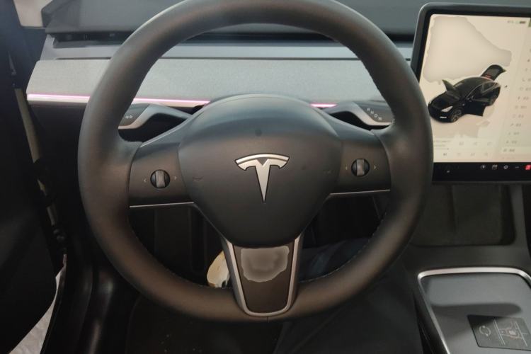 Used Tesla Model Y 2024 Rear-Wheel-Drive Version