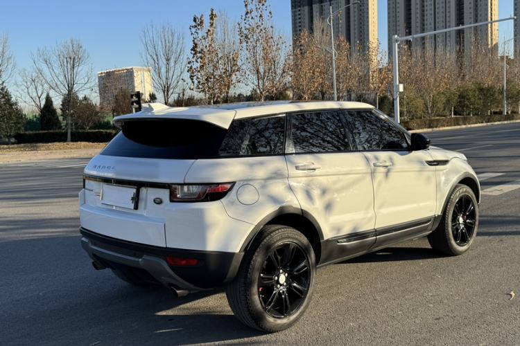 Used Land Rover Range Rover Evoque 2017 2.0T SE PLUS Smart Enjoyment Edition
