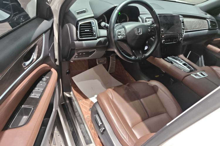 Used Honda UR-V 2020 370TURBO Two-Wheel Drive Luxury Edition
