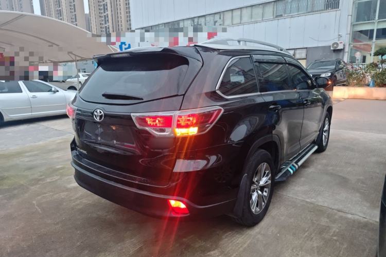 Used Toyota Highlander 2017 2.0T Two-Wheel Drive Elite Edition 5 Seats
