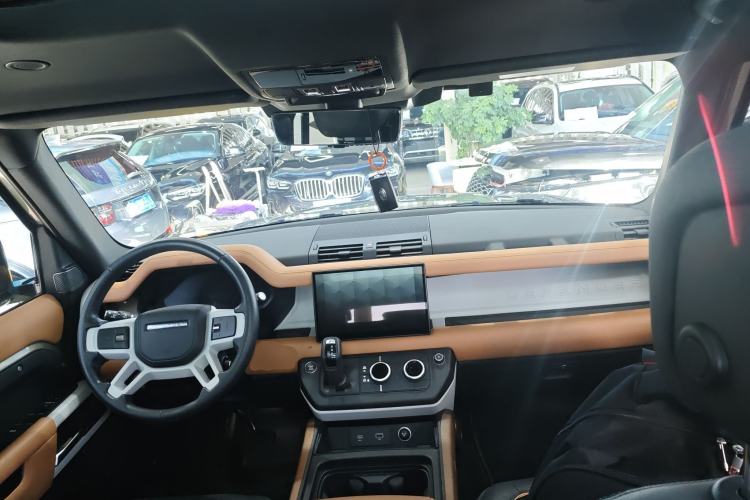 Used Land Rover Defender 2023 Facelift 110 3.0T P400 X-DYNAMIC HSE