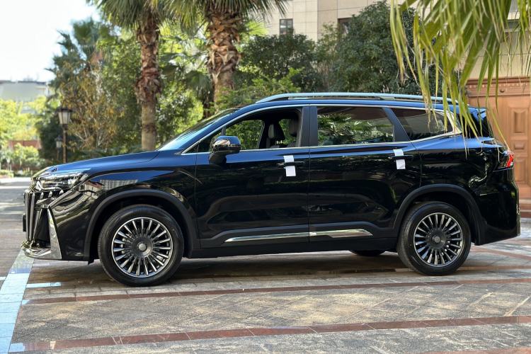 Used Geely Auto Haoyue L 2025 2.0T DCT Luxury Edition
