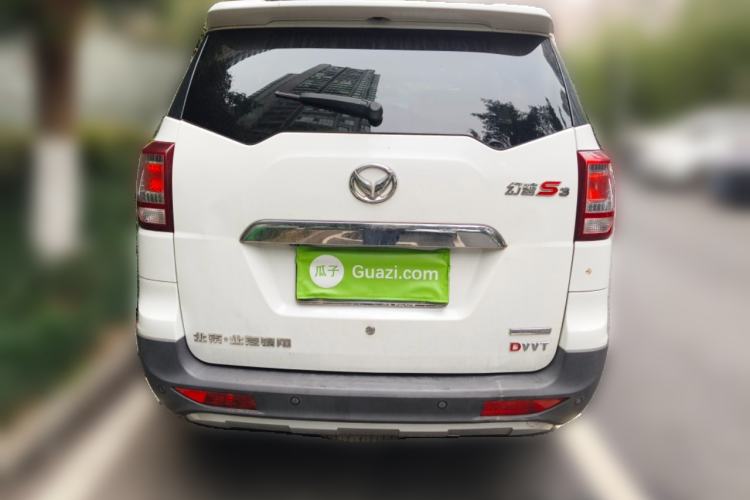 Used HYOSOW S3 2014 1.5L Luxury Version China IV Emission Standard