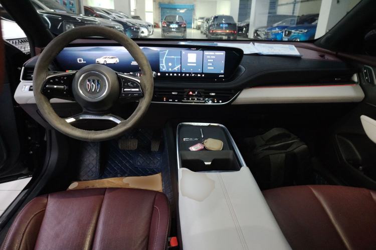 Used Buick LaCrosse 2023 28T Prestige Edition
