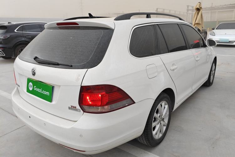 Used Volkswagen Golf 2011 1.4 TSI Luxury Touring Edition
