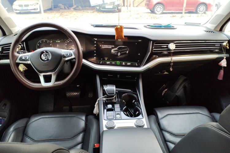 Used Volkswagen Touareg 2019 2.0 TSI Ruiyi Edition China V Standard
