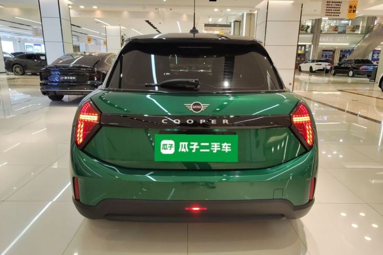 Used MINI MINI 2025 1.5T COOPER Classic Edition Five-Door Version
