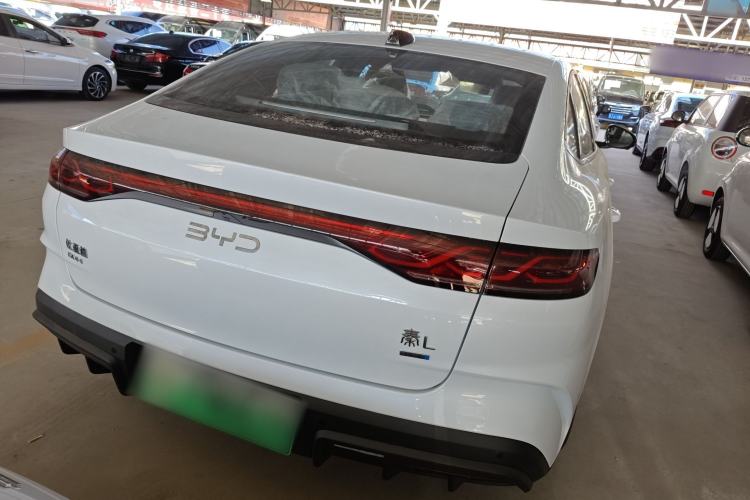 Used BYD Qin L 2025 DM-i Smart Drive 80KM Leading Model