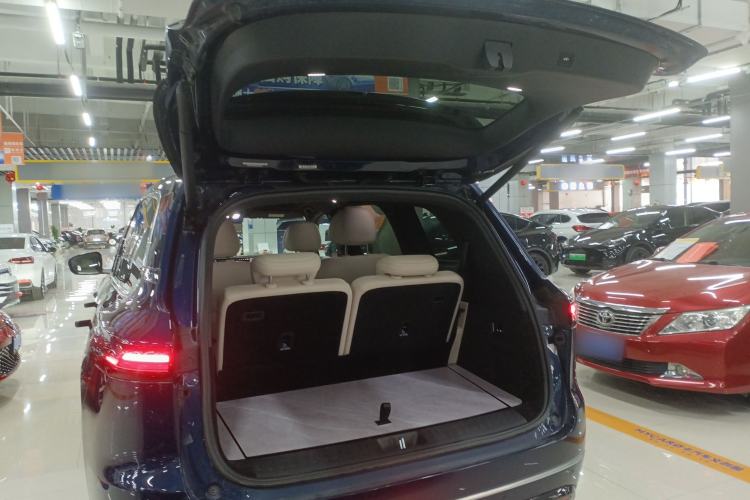 Used  S09 2025 Four-Wheel Drive Ultra+ Custom Edition
