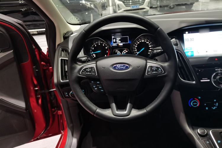 Used Ford Focus 2018 Hatchback Classic EcoBoost 180 Automatic Sport Edition
