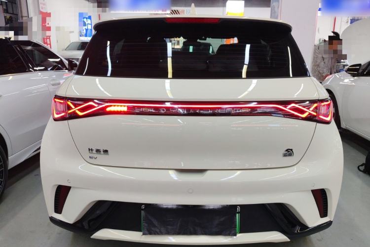 Used BYD Dolphin 2021 405 km Fashion Edition