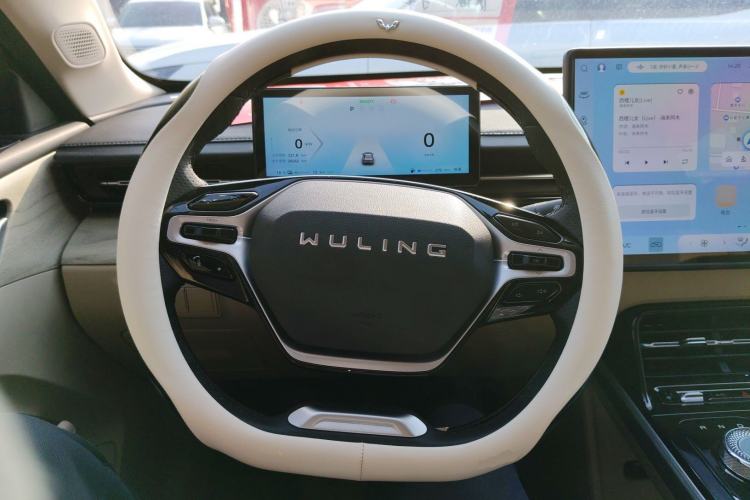 Used Wuling Xingguang 2023 150 Advanced Edition