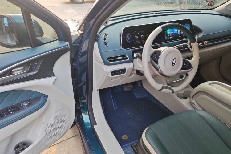 Used ORA Good Cat 2023 401 km Standard Range Premium Version Lithium Iron Phosphate