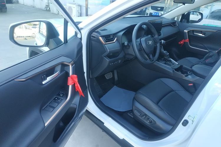 Used Toyota Wildlander 2024 2.0L CVT Two-Wheel Drive Urban Edition
