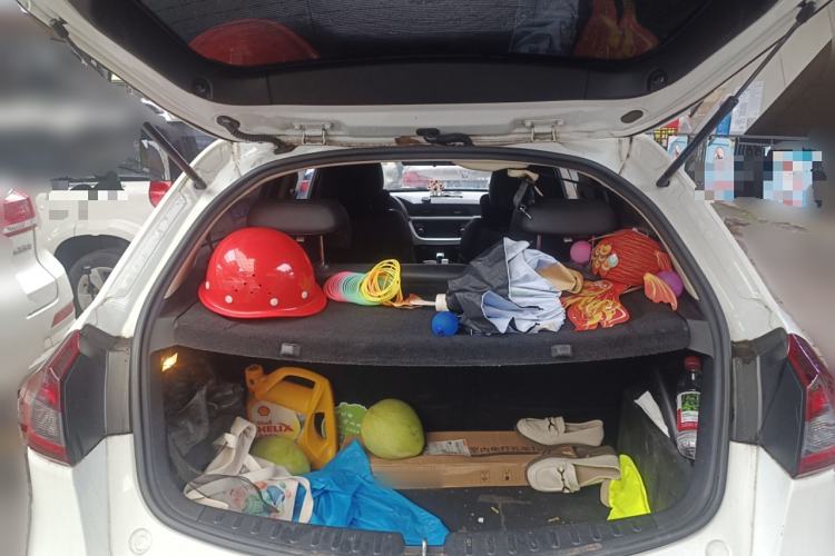 Used Geely Auto Vision X3 2019 Upgraded Model 1.5L Manual Luxury Version
