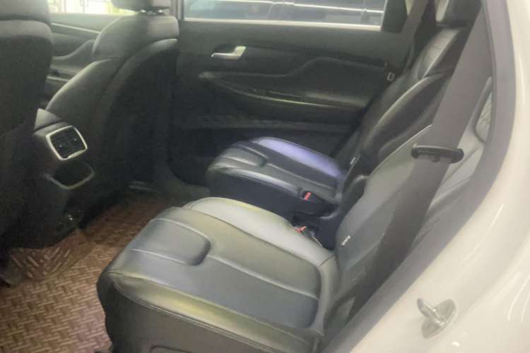 Used Hyundai Santa Fe 2019 380 TGDi GLS Automatic 2WD Luxury Version China VI Standard
