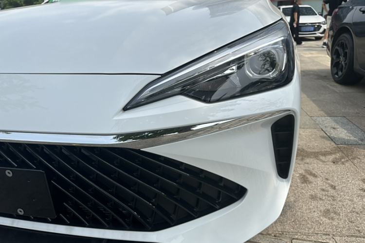 Used Roewe i5 2023 1.5L CVT Luxury Edition