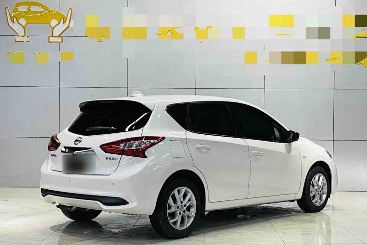 Used Nissan Tiida 2023 1.6L CVT Cool Dynamic Edition
