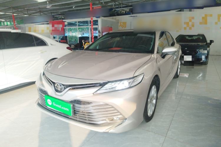 Used Toyota Camry 2019 2.0G Luxury Edition China VI Standard