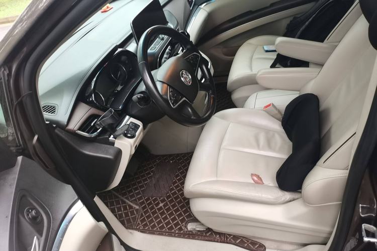 Used Buick GL8 2020 Land Business Class 652T Luxury Model
