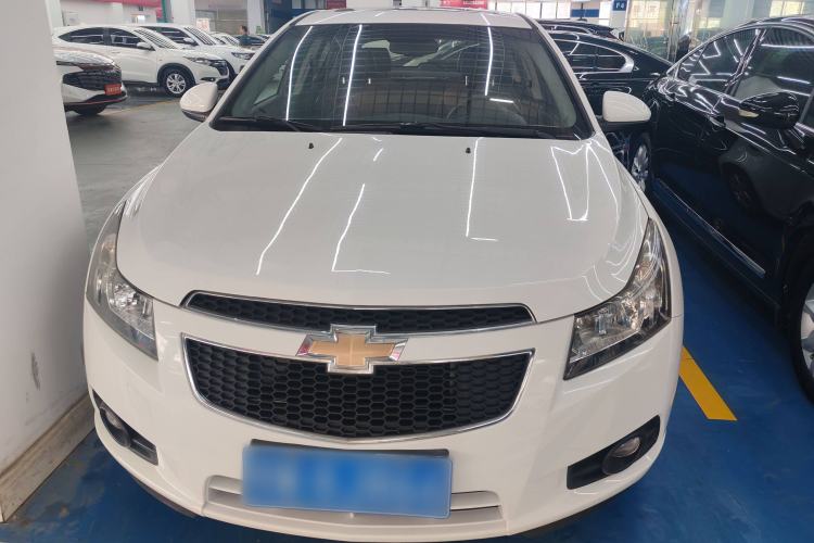 Used Chevrolet Cruze 2013 Hatchback 1.6L Automatic Luxury Model
