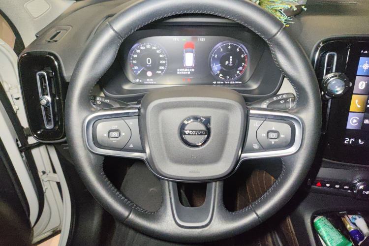 Used Volvo XC40 2021 T4 4x4 Smart Luxury Edition