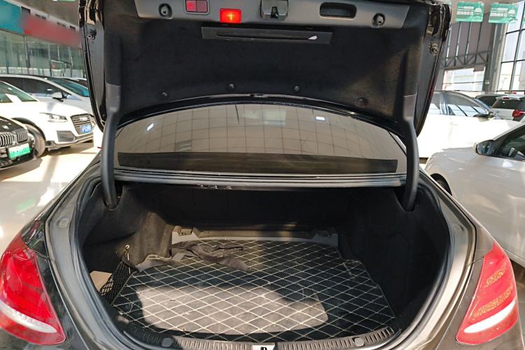 Used Mercedes-Benz E-Class 2016 E 300 L Stylish Model
