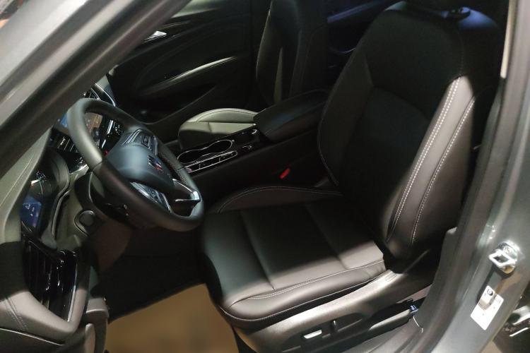 Used Buick Regal 2024 25T Deluxe Edition
