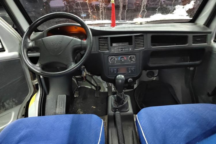 Used Wuling Zhiguang 2020 1.2L Practical Model China VI LSI