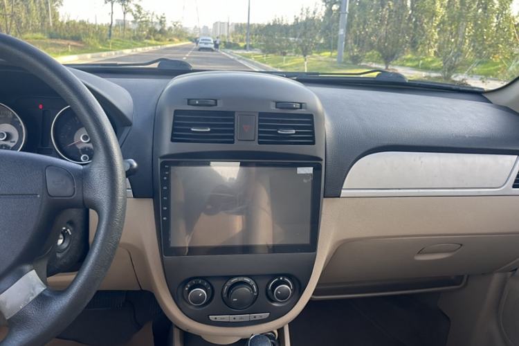 Used Buick Excelle 2013 1.5L Automatic Classic Model
