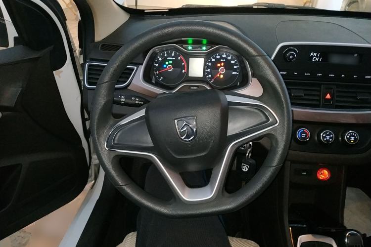 Used Baojun 310W 2017 1.5L Manual Comfort Model China V Standard