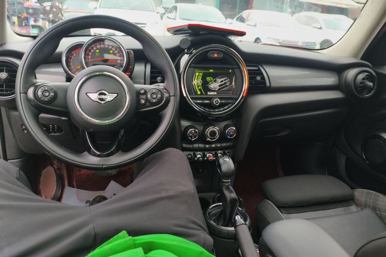 Used  MINI 2015 1.5T COOPER Fun Five-Door Edition