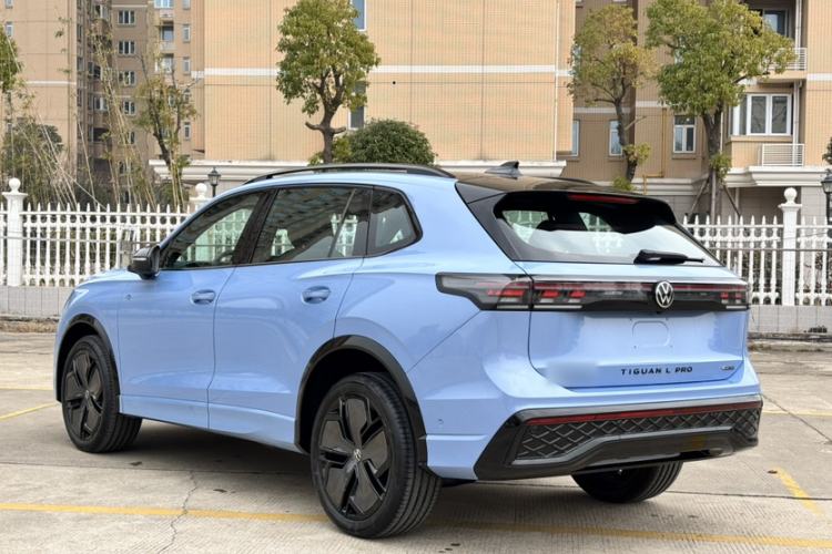 Used Volkswagen Tiguan L 2024 PRO 380TSI Four-Wheel Drive R-Line Prestige Edition
