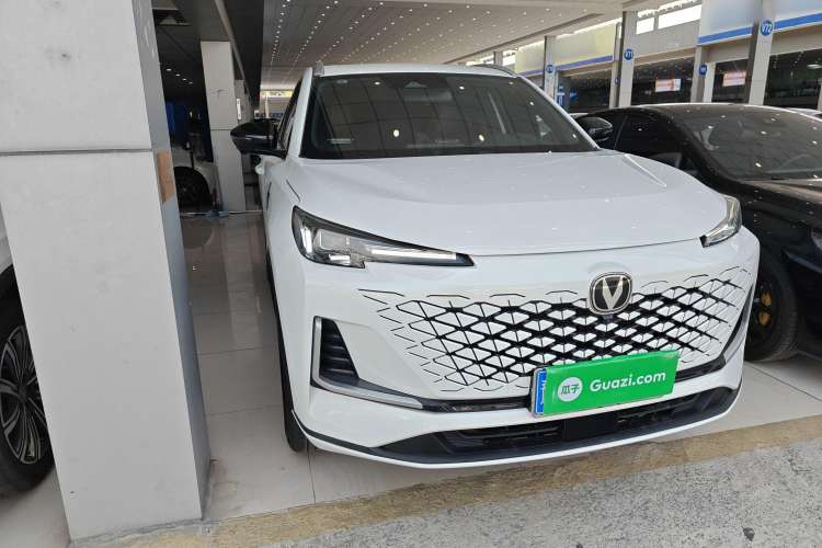 Used Changan CS55PLUS 2024 3rd Generation 1.5T DCT Prestige Model
