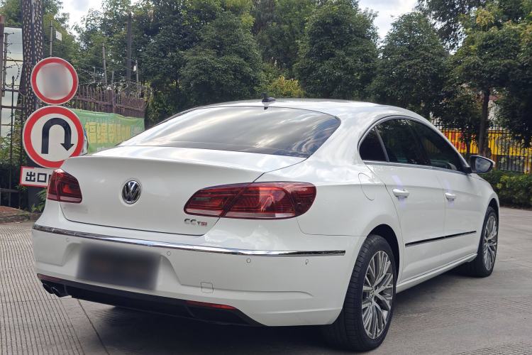 Used Volkswagen FAW-Volkswagen CC 2016 1.8TSI Luxury Model
