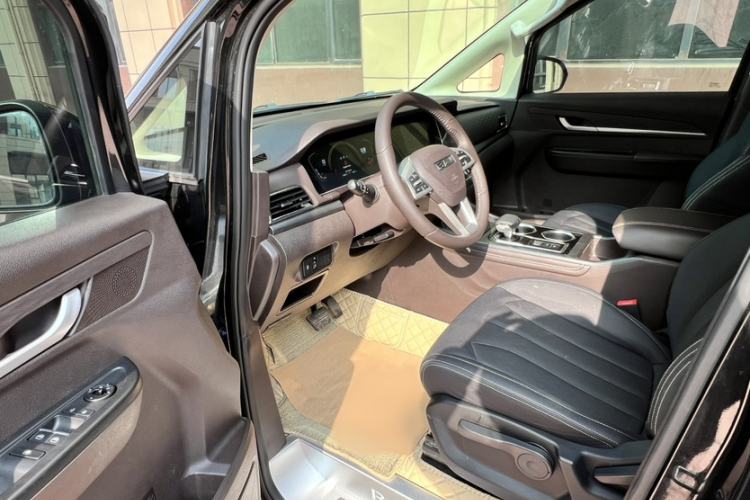 Used  Ruisheng Ace M7 2023 2.0L Automatic Long Wheelbase Enjoyment Version 7 Seats
