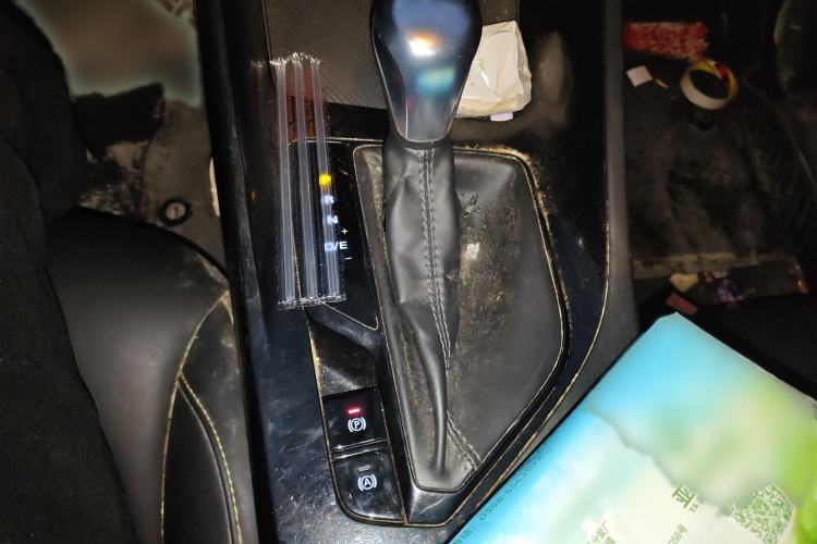 Used Roewe i5 2021 1.5L CVT Diamond Edition