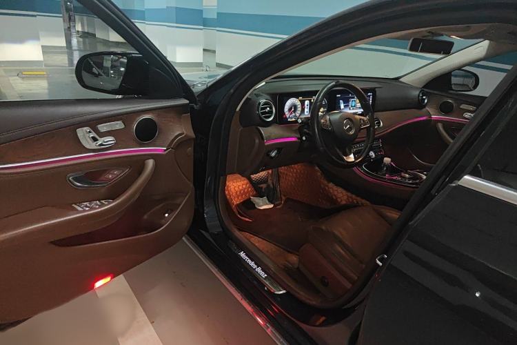 Used Mercedes-Benz E-Class 2016 E 300 L Luxury Model
