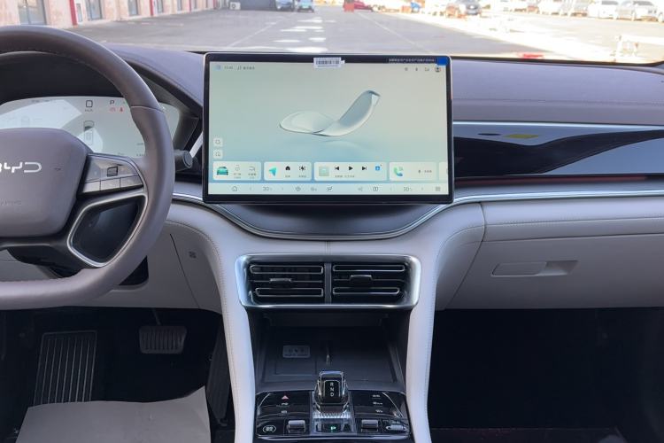 Used BYD Song PLUS New Energy 2025 EV Intelligent Driving Version 520km Premium Model
