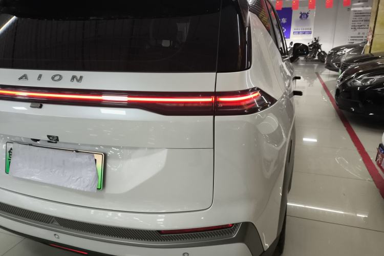 Used AION Y 2023 Plus 510 Smart Edition