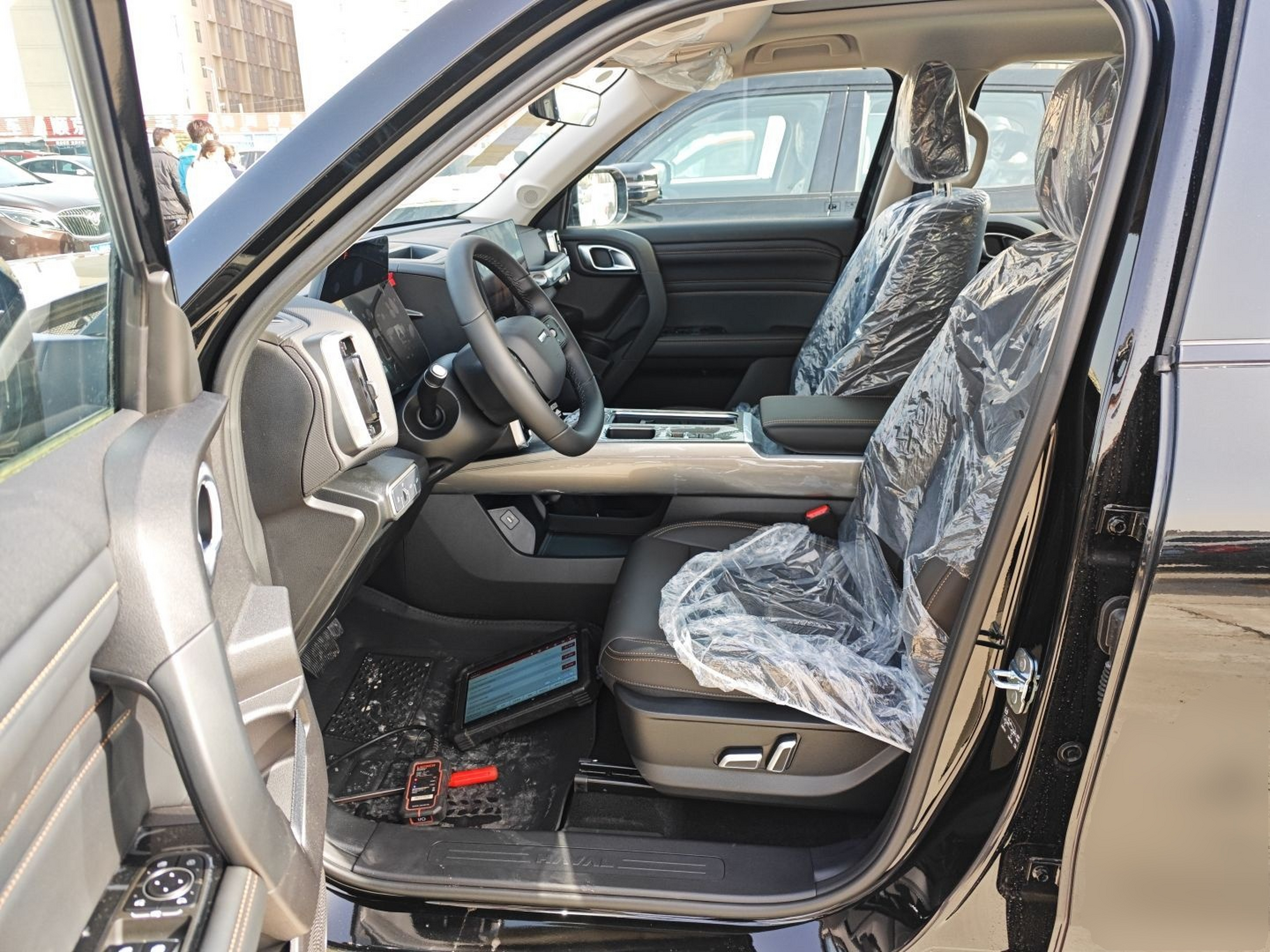 Переднее сиденье в автомобиле